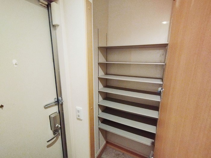 アゼリア上鷺 F 収納