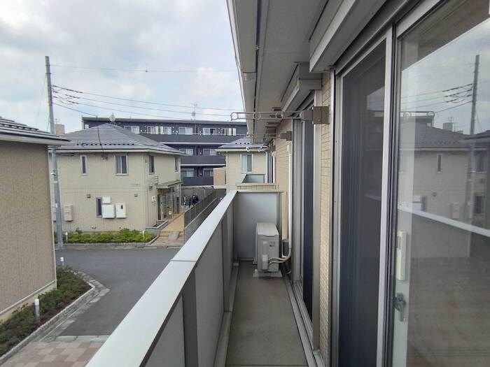 アゼリア上鷺 F ベランダ