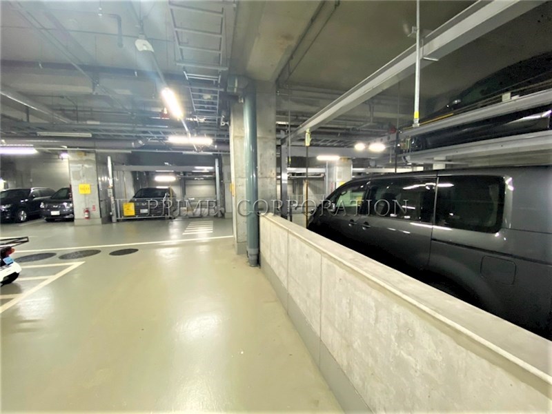 トルナーレ日本橋浜町 駐車場