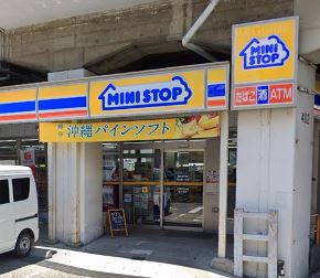 コンフォリア西荻北 コンビニ