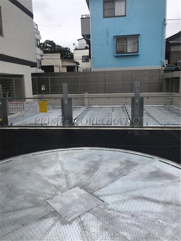 ザ・パークハビオ三軒茶屋 駐車場