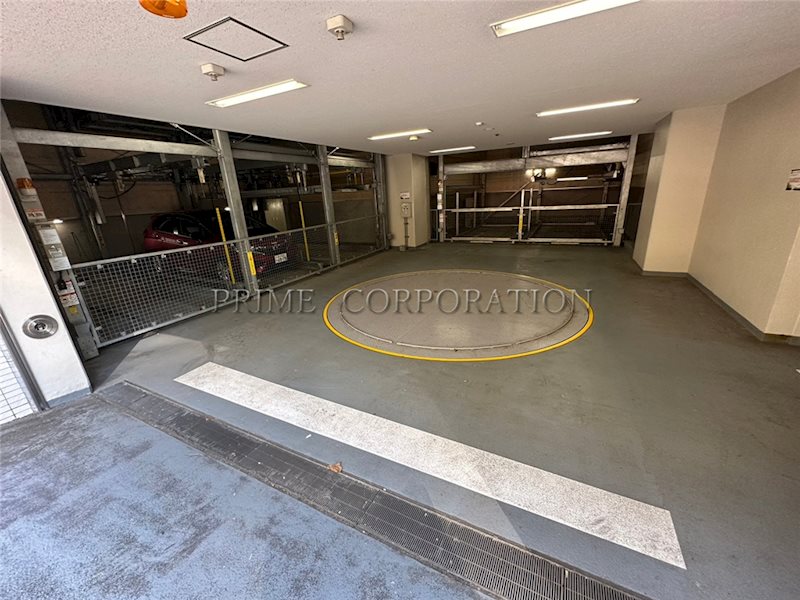 コンフォリア銀座EAST 駐車場