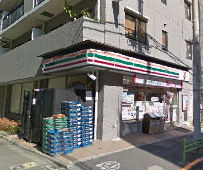 レグノヴェール明石町 コンビニ