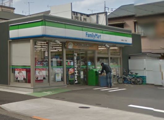 セレスティア中央 Ⅱ コンビニ
