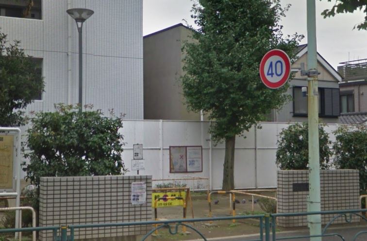 アバンティア初台 公園
