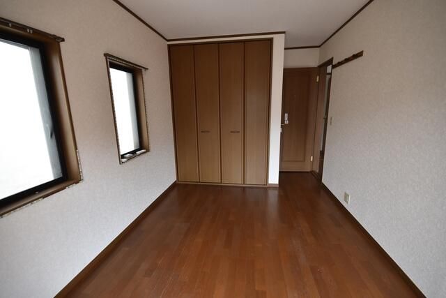 榎が丘37戸建 ベッドルーム