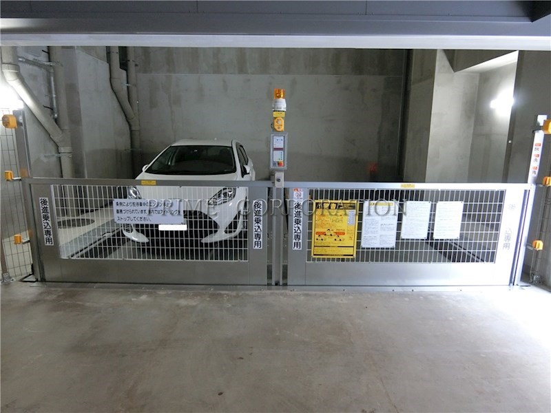 KDXレジデンス八丁堀 駐車場
