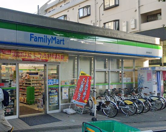 NEST コンビニ