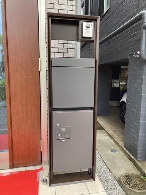 東京都世田谷区赤堤３丁目 エントランス