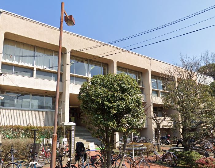 東京都世田谷区赤堤３丁目 図書館