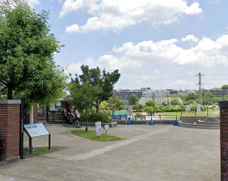 ザ・パークハウス鷺沼 公園