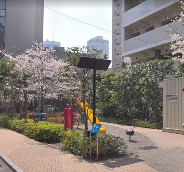 ザ・パークハウス三田ガーデン タワー棟 公園