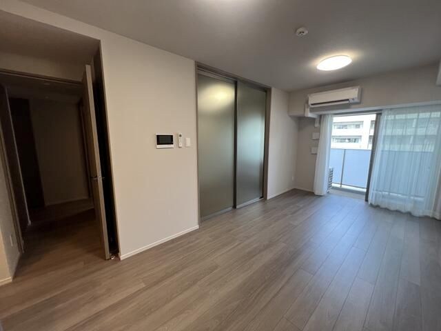 クレストコート中野富士見町 リビング