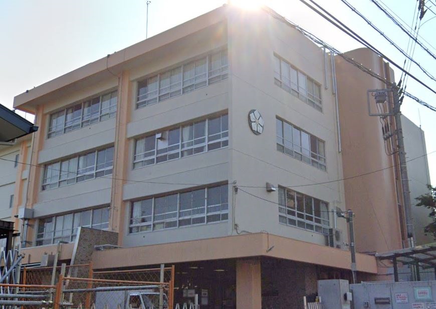 セント　レジデンス 小学校