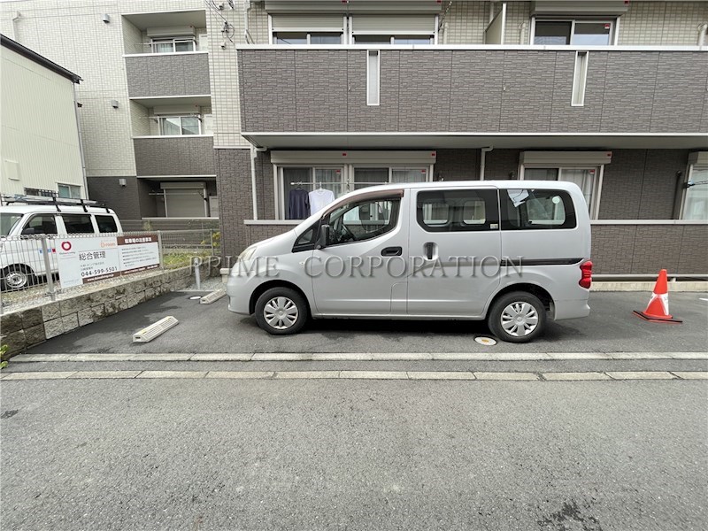 ラ・フォンテ武蔵小杉 駐車場