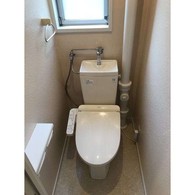 市ヶ谷加賀町アパートＤ棟 トイレ