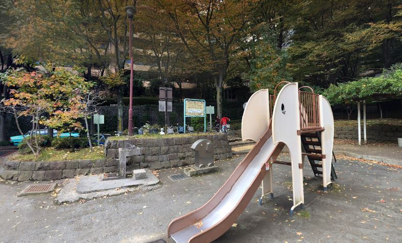 麻布広尾ナショナルコート 公園