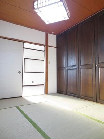 幡ヶ谷ゴールデンマンション ベッドルーム
