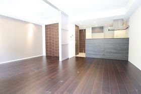 コンシェリア東京 THE RESIDENCE リビング