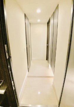 ウェリス六本木 玄関