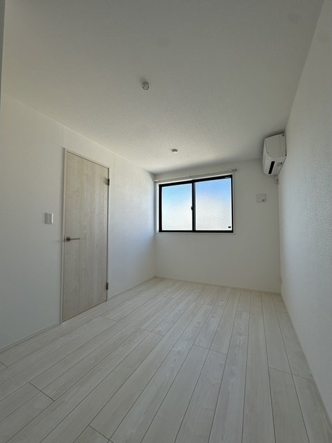 神奈川県川崎市多摩区登戸新町 ベッドルーム