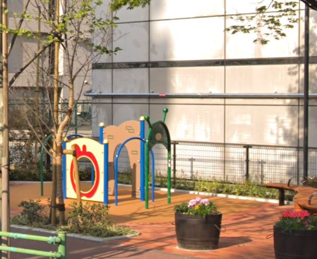 Log銀座東 公園