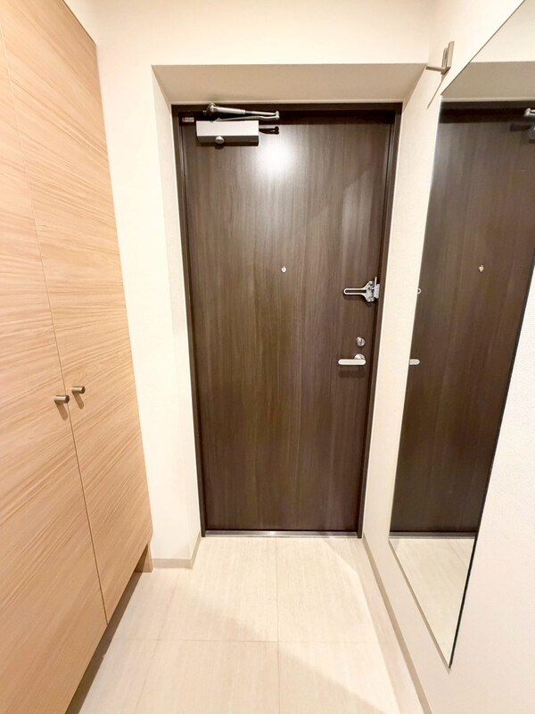 ベラスウィータ高田馬場 玄関