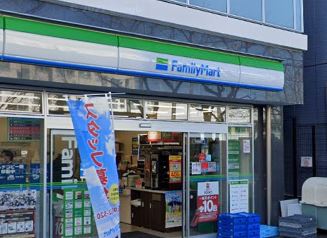東京都中野区弥生町１丁目 コンビニ