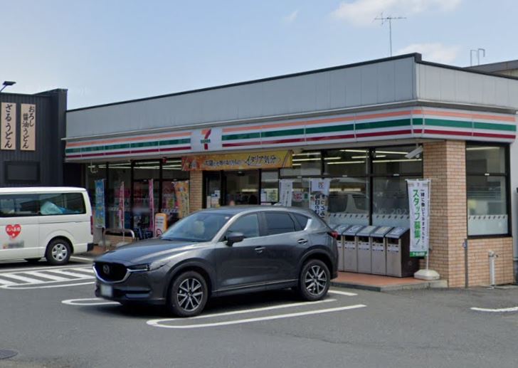 ディアスタ鷺沼 コンビニ