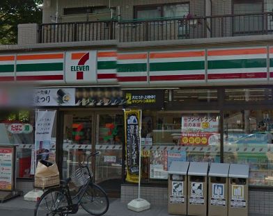 ザ・パークハビオ上北沢 コンビニ