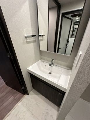 コンシェリア目黒本町 THE RESIDENCE 洗面所