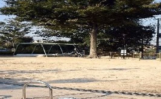 高井戸西戸建  公園