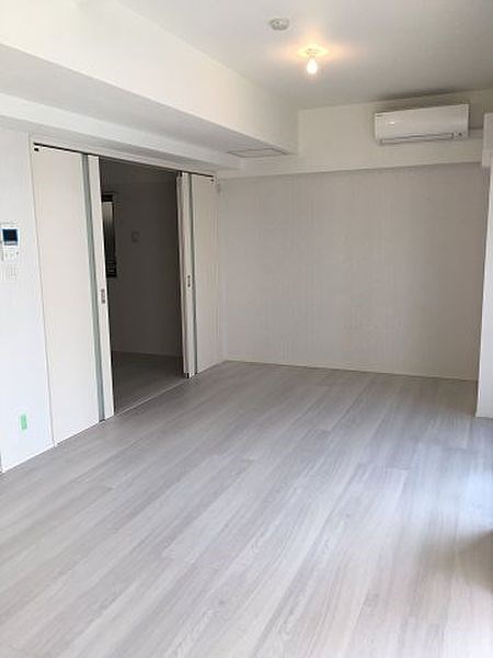 エルシノア住吉 リビング