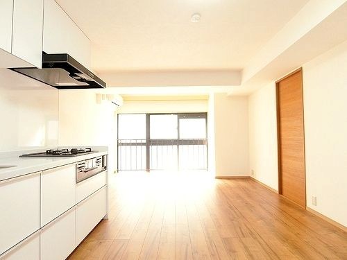 ライオンズステーションプラザ半蔵門 リビング