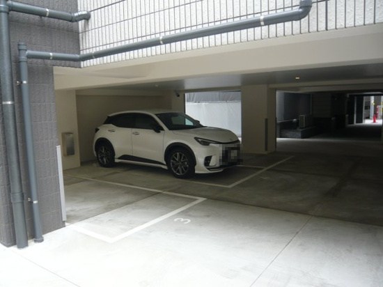 モンテヴェルデ神楽坂弐番館 駐車場