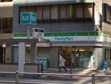 パークキューブ八丁堀 コンビニ