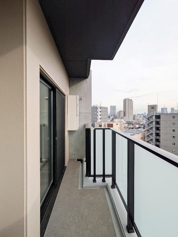S-RESIDENCE新宿若松町  ベランダ