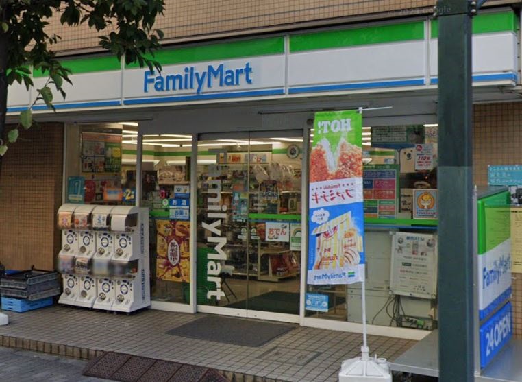 チェレスタT小金井 コンビニ