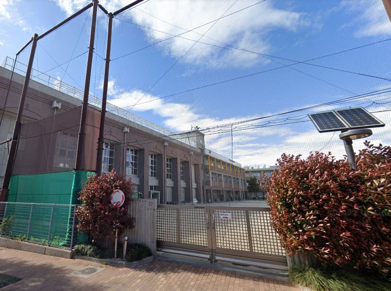 アビタシオン 中学校