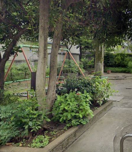 エミリブ下落合 公園