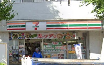 インペリアル常盤松 コンビニ