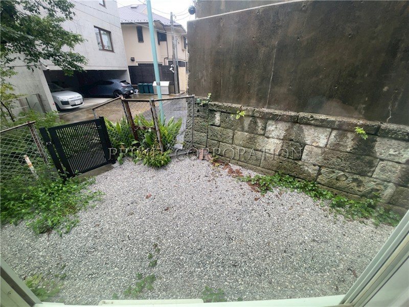 東京都渋谷区上原２丁目 ベランダ