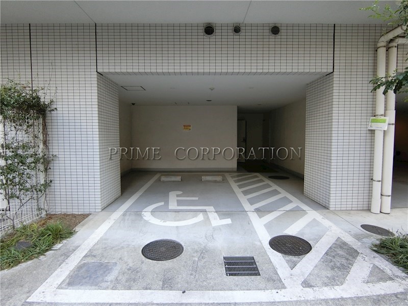 パークハビオ八丁堀 駐車場
