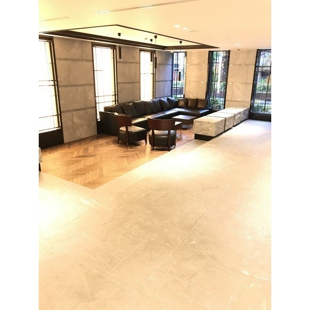 ブランズ明石町 ロビー