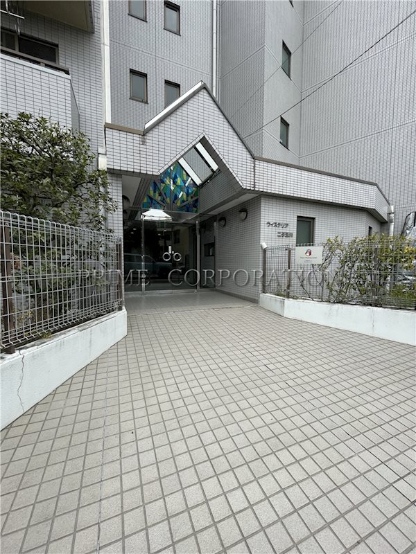 ウィステリア二子玉川 エントランス