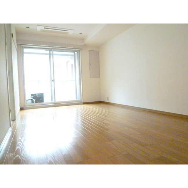 グランドメゾン三軒茶屋 リビング