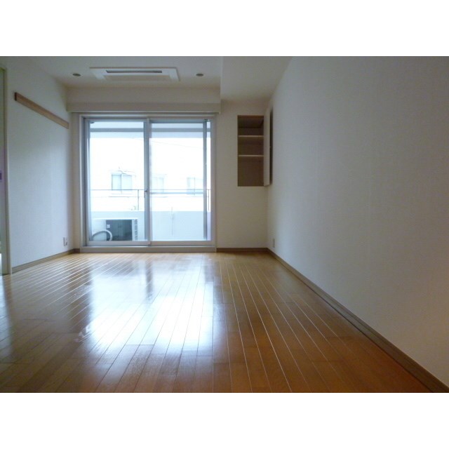 グランドメゾン三軒茶屋 リビング