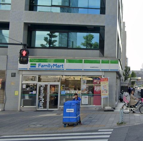 エンブレムコート明石町 コンビニ