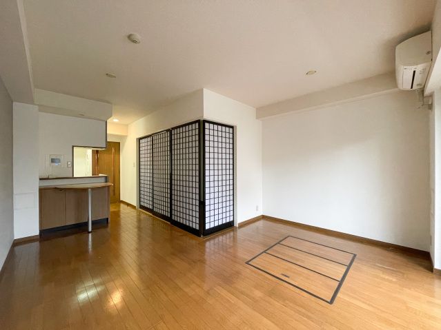 ヴァンテアンライフ高円寺壱番館 リビング
