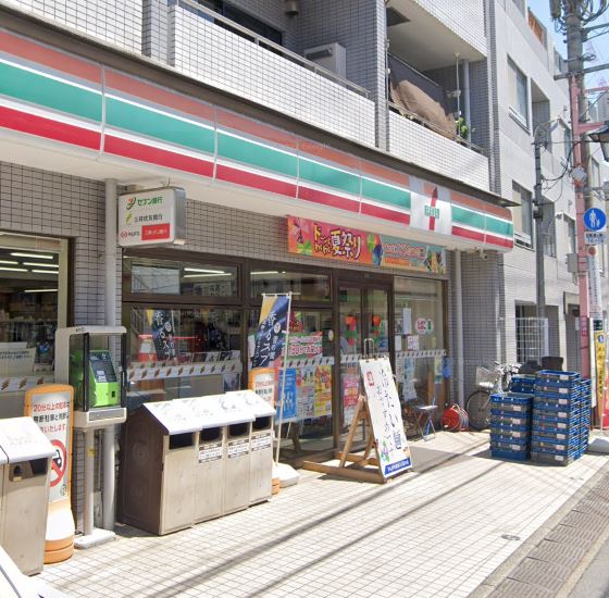 ヴァンテアンライフ高円寺壱番館 コンビニ